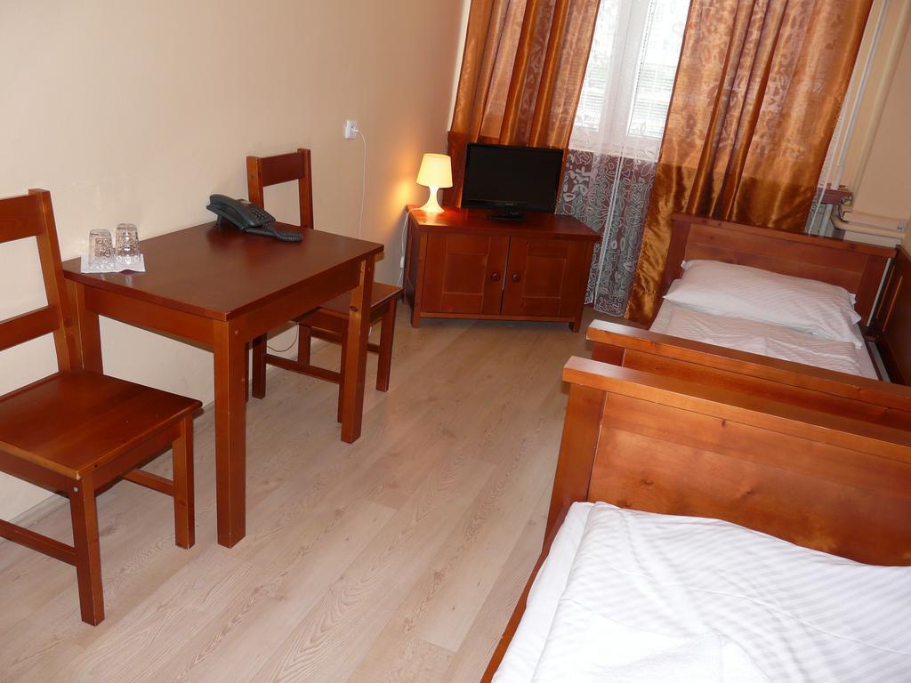 Hotel Ondráš Zlín Kamer foto